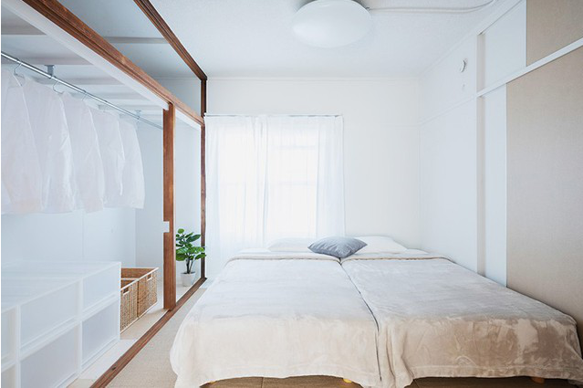 Ghé thăm ngôi nhà 64m2 "không có một chiếc tủ nào" ở Nhật Bản: Nội thất vẫn sạch sẽ, mới mẻ, rất sáng mắt mà không hề chật chội